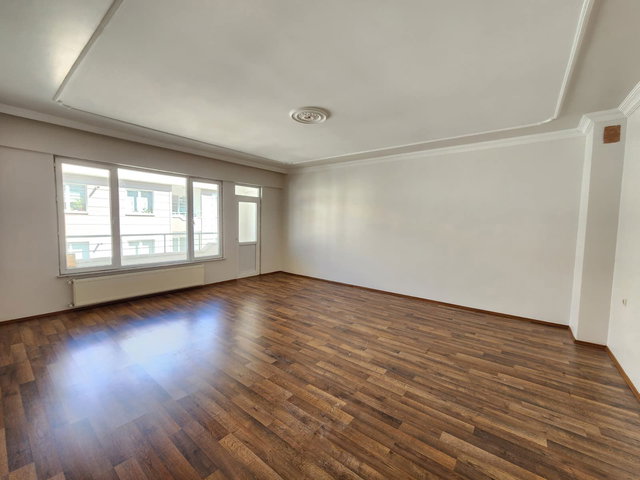 REMAX İLKE'DEN RABİA ANA MAHALLESİNDE 6+1 KİRALIK DUBLEKS DAİRE