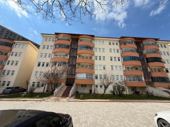REMAX DOĞU'DAN ABDULLAHPAŞA MAH. MİSLAND YANI 3+1 SATILIK DAİRE