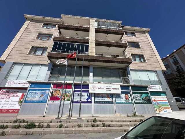 KARŞIYAKA MAHALLESİNDE YAPILI MASRAFSIZ KİRALIK 3+1 DAİRE