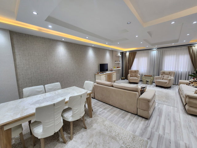 REMAX İLKE'DEN ŞEHİR MERKEZİ'NDE 4+1 ULTRA LÜKS SATILIK DAİRE