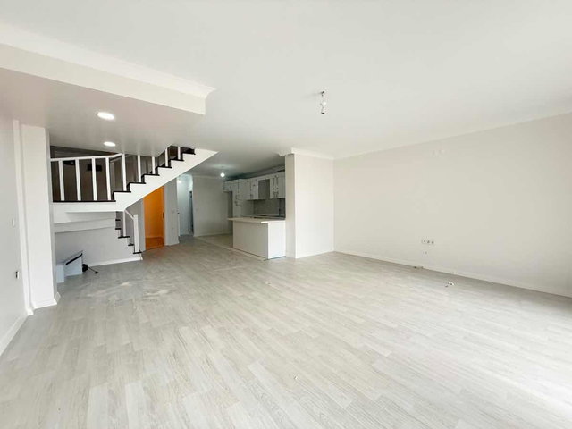 BAŞİSKELE AKASYA MODERN SİT.DE KİRALIK 3+1 BAHÇE DUBLEKS DAİRE