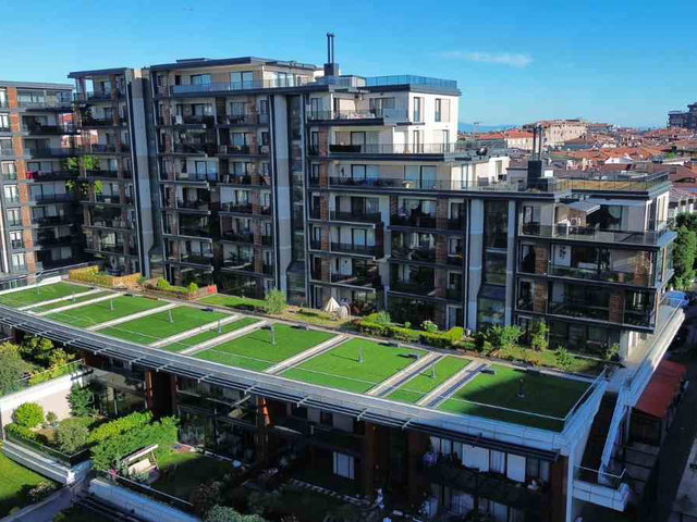 CENNET KORU'DA GÖL VE PEYZAJ MANZARALI SATILIK 3+1 DAİRE