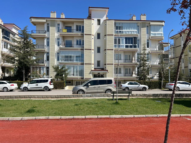 SELÇUKLU MAHALLESİ AFJETLİ 3+1 KİRALIK DAİRE
