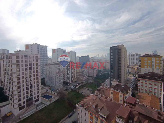 RE/MAX PROF METİN AVCI'DAN GOLDEN PARK EVLERİ'NDE KİRALIK 2+1 DAİRE
