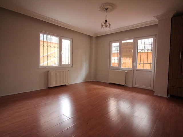 AKYAKAPARK AVM YE KOMŞU 1+1 70 M2 OTOPARKLI DAİRE