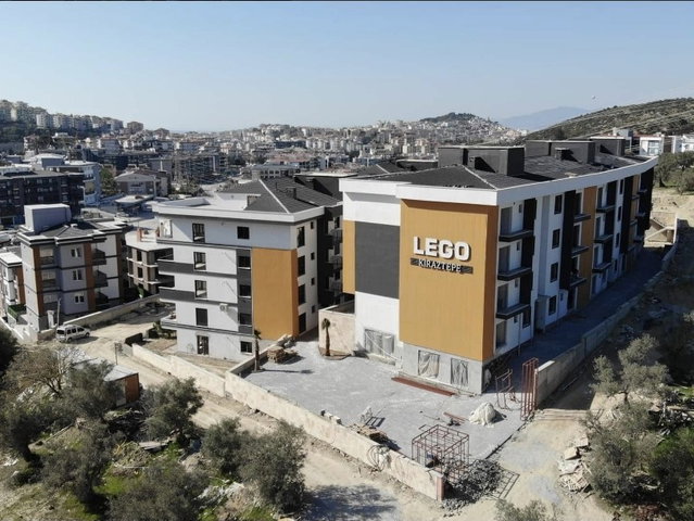 KUŞADASI İKİÇEŞMELİK LEGO KİRAZTEPE RESİZDANS 1+1 KAT MÜLKİYETLİ TAPULU DAİRE