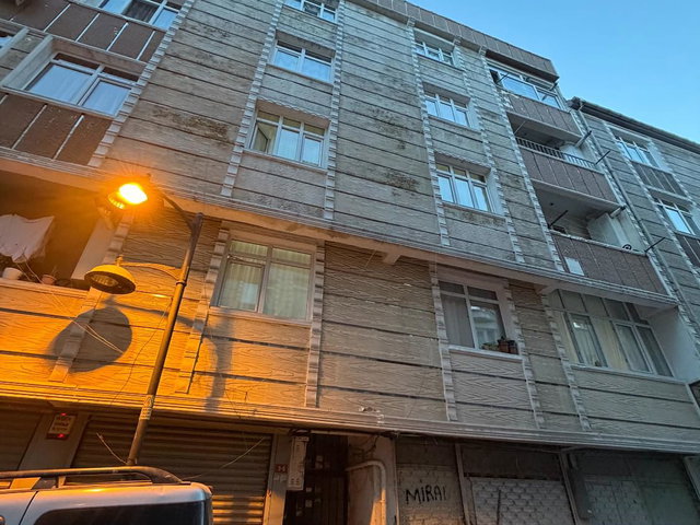 ZEYTİNBURNU BOTANİK BAHÇESİ YAKININDA SATILIK 1+1 FIRSAT DAIRE