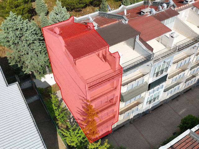 REMAX BEYAZ KÜLTÜR'DE SATILIK 4+1 VILLA