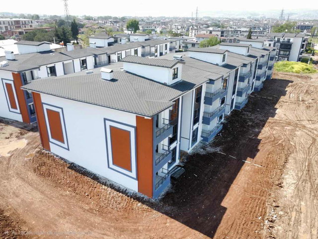 KARTEPE BAĞDAT CAD.HAVUZLU VE SOSYAL DONATILI SİT.LÜKS 1+1 DAİRE