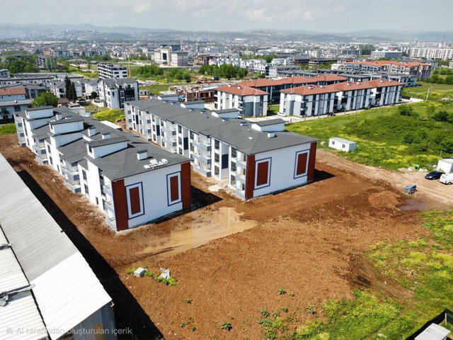 KARTEPE BAĞDAT CAD.HAVUZLU VE SOSYAL DONATILI SİT.LÜKS 1+1 DAİRE