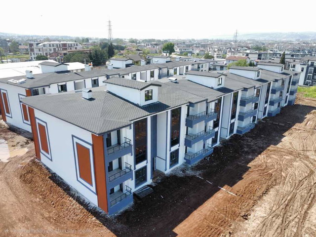 KARTEPE BAĞDAT CAD.HAVUZLU VE SOSYAL DONATILI SİT.LÜKS 1+1 DAİRE
