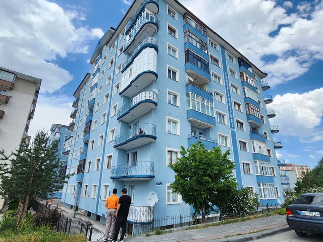 REMAX İLKE'DEN ŞÜKRÜPAŞA'DA 3+1 FULL YAPILI SATILIK DUBLEX DAİRE