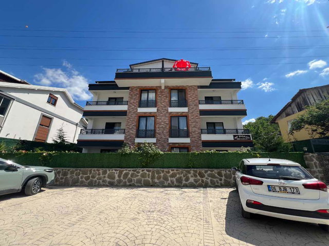 GÖLCÜK YUKARI MAHALLE'DE 3+1 SATILIK ÇATI DUBLEKS DAIRE