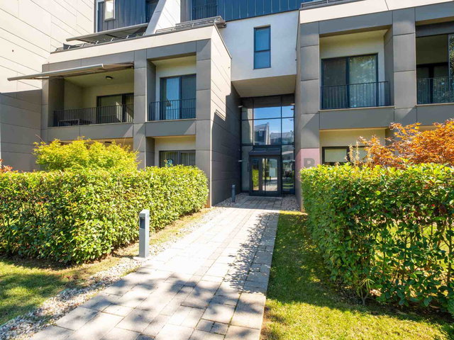 ÇEKMEKÖY TEPE AURA SITESINDE 160 M2 SATILIK 3+1 DAIRE