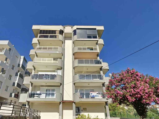 KUŞADASI'NDA HAVUZLU SİTEDE 167 M2 3+1 DAİRE