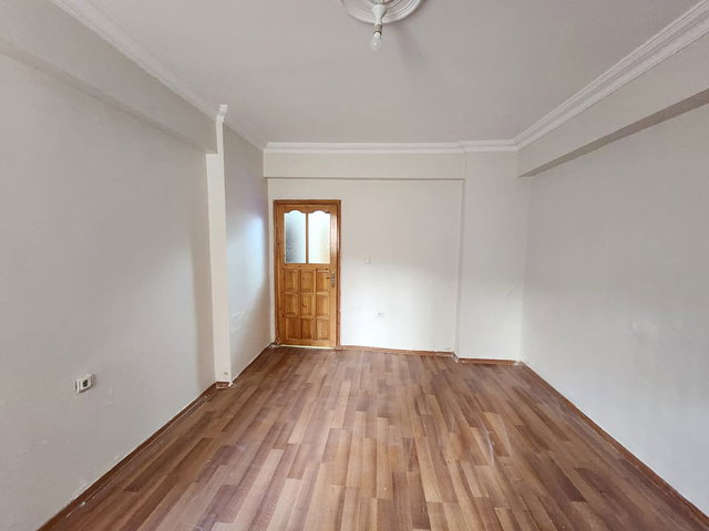 REMAX İLKE'DEN ŞEHİR MERKEZİ RABİA ANA'DA 2+1 SATILIK DAİRE