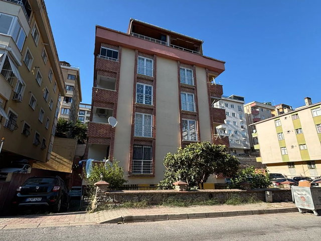 ATAŞEHIR INÖNÜ MAHALLESINDE KIRALIK 3+1