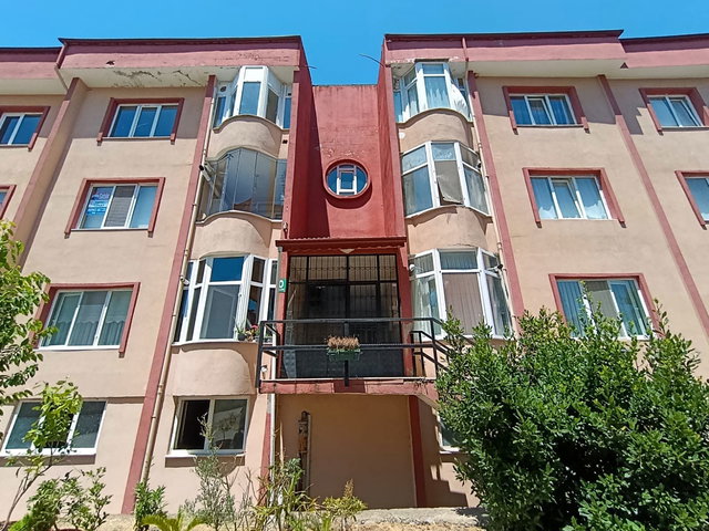 ARSLANBEY DOĞAKENT SITESI 3+1 ARAKAT SATILIK DAIRE | TAMAMEN YENILENMIŞ