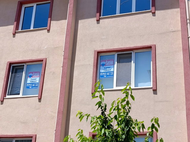 ARSLANBEY DOĞAKENT SITESI 3+1 ARAKAT SATILIK DAIRE | TAMAMEN YENILENMIŞ