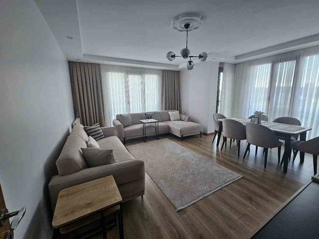 S ZAİM ÜNİVERSİTESİ YANINDA BUTİK SİTEDE SATILIK 2+1 DAİRE