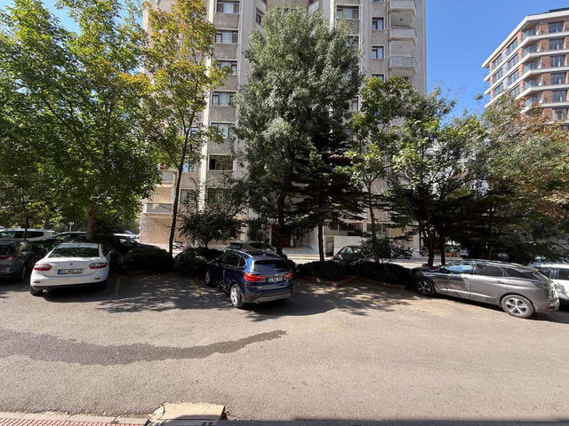 KADIKÖY ERENKÖY TÜCCARBAŞI ATEŞPARE SİTESİ BOŞ 2+1 FIRSAT DAİRE
