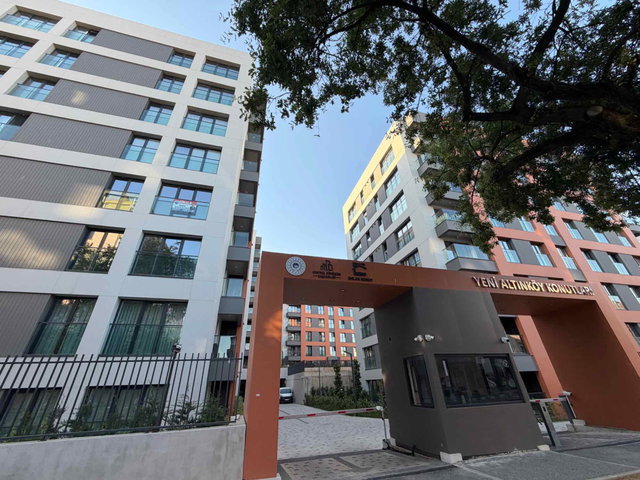 ÜSKÜDAR BULGURLU ALTINKÖY 2 SITESI KIRALIK 3+1 DAIRE