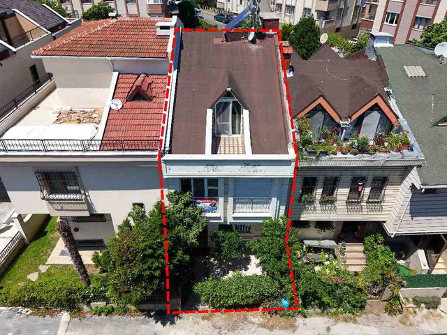 BAKIRKÖY DE 23 FORE KAZIKLI KONSOLOSLUK YANI EMSALSİZ FOURLEKS