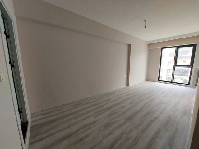 RE/MAX RÜZGAR'DAN İSMETPAŞA LIFE 6'DA SIFIR 2+1 KIRALIK DAIRE