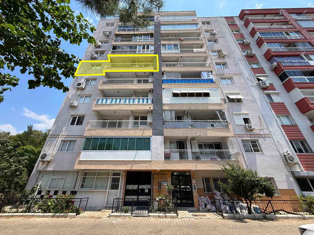 ÇİĞLİ YAKAKENT DE SATILIK 3+1 DAİRE | 120 M² | TADİLATLI