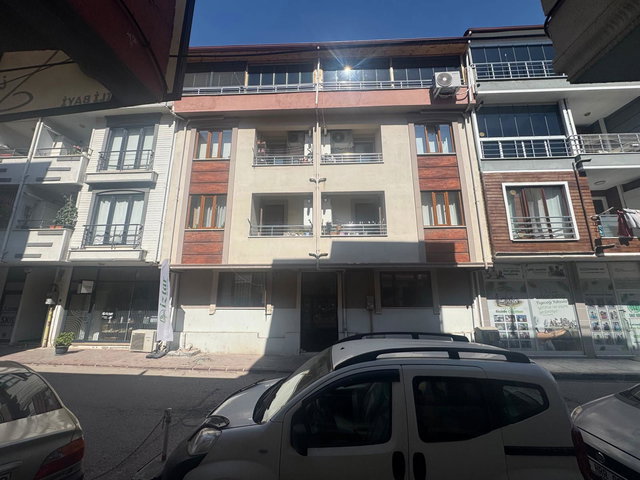 ÇARŞI MERKEZE YAKIN KADIKÖY MAHALLESINDE KIRALIK 2+1 DAIRE