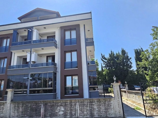 REMAX MAVİ ARABACIALANI YÜKSEK GİRİŞ,SATILIK,3+1 DAİRE