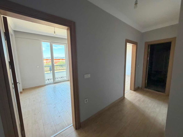 KARTEPE ERTUĞRUL GAZİ MAHALLESİ SİTE İÇERİSİNDE GENİŞ 2+1 DAİRE