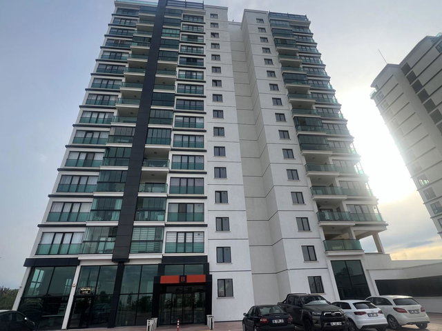 ALACAATLI AKYILDIZ PRESTİJ KİRALIK 1+1 KÖŞE DAİRE