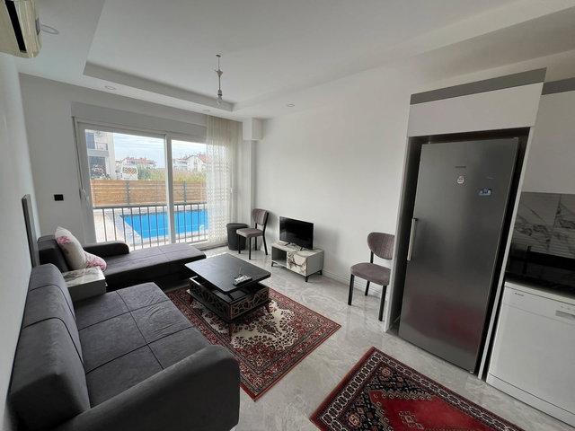 ILICA MAHALLESİNDE SATILIK EŞYALI 1+1 DAİRE