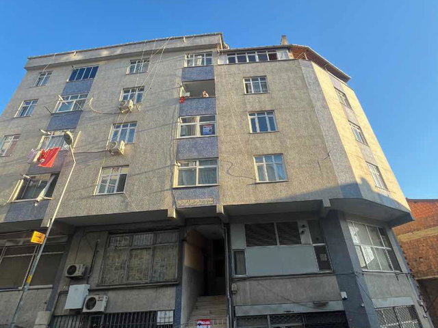 KAĞITHANE TALATPAŞA’DA METROBÜSE YAKIN FERAH 2+1 KİRALIK DAİRE