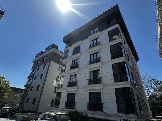 REMAX SERAP ASLANDAN BÜYÜK M2 SATILIK!