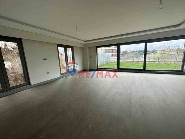 ÜSKÜDAR BURHANİYEDE BOĞAZİÇİ HANEM KONAKLARINDA 5+2 LÜKS SATILIK DUBLEKS DAİRE