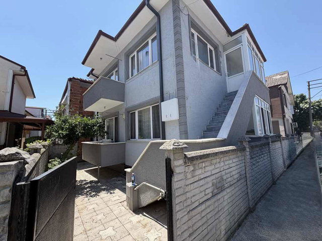 RE/MAX AY YENIGÜN MAHALLESİNDE KULLANIŞLI 2+1 DAİRE