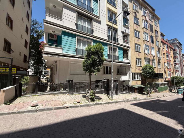 BAHÇELİEVLER ŞİRİNEVLER MAH SATILIK FIRSAT 5+2 DUBLEKS DAİRE