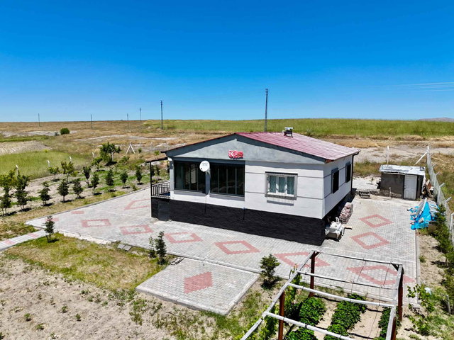 TALAS SAKALTUTAN MAHALLESİ 2469M2 ARSALI SATILIK 2+1 MÜSTAKİL EV
