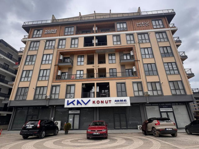 REMAX MİR ' DEN YEŞİLOVA KAV KONUT ' DA 2+1 FIRSAT DAİRE