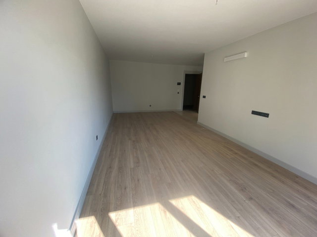 SİNPAŞ BOULEVARD'DA EN GENİŞ 2+1 KAPALI MUTFAK PEYSAJ MANZARALI