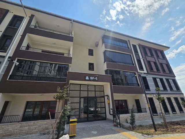 REMAX YAZ 'DAN KUVA-İ MİLLİYE 2. ETAP TOKİ 3+1 KİRALIK DAİRE