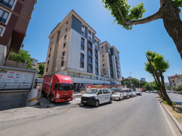 ESATPAŞA ŞİMŞEKLER MARKET ÜSTÜ KREDİYE UYGUN KISMİ EŞYALI DAİRE