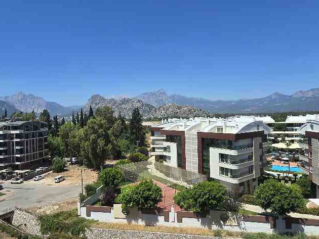 ANTALYA KONYAALTI DENİZE YAKIN 2+1 ARAKAT