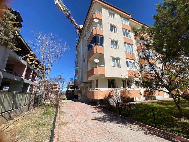 ÖZALPER MAHALLESİNDE KİRALIK 3+1 DAİRE