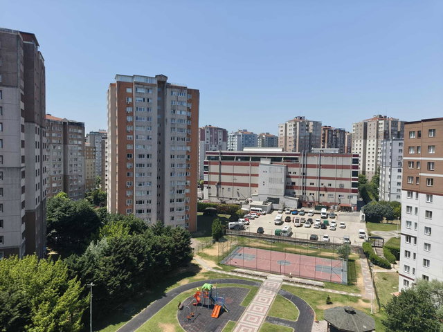 ADNAN KAHVECİ MAHALLESİNDE 3+1 EŞYALI SATILIK DAİRE