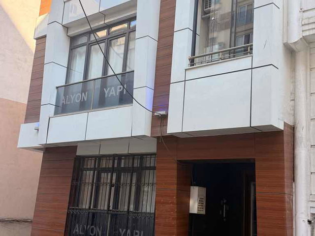 MERKEZİ KONUMDA SATILIK 2+1 DAİRE – İZZET PAŞA MAH.