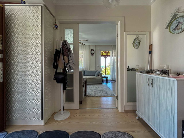 ALIÇETINKAYA'DA SATILIK DENIZE YÜRÜME MESAFESINDE TRIPLEX VILLA