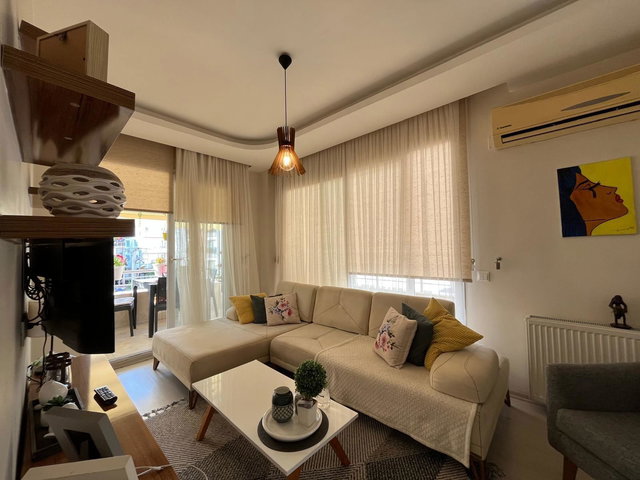 REMAX RİNA'DAN BAHÇELIEVLERIN GÖZDE LOKASYONUNDA 3+1